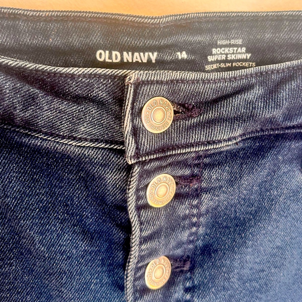 Size 14 Button-Fly Old Navy Rockstar Super Skinny Jeans